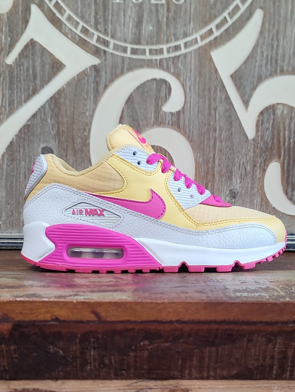 ๐ฅ Nike Air Max 90 "Topaz Fuchsia" ๐ฅ Wmns 6, Good Condition. Fast Shipping - Picture 3 of 16